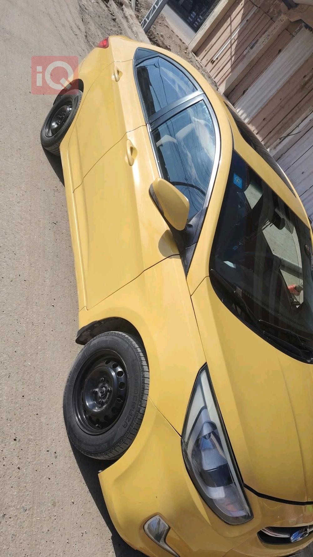 هیوندای ئەکسنت